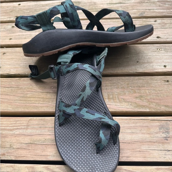 Men’s Z2 Chacos size 10 almost new - Picture 6 of 9